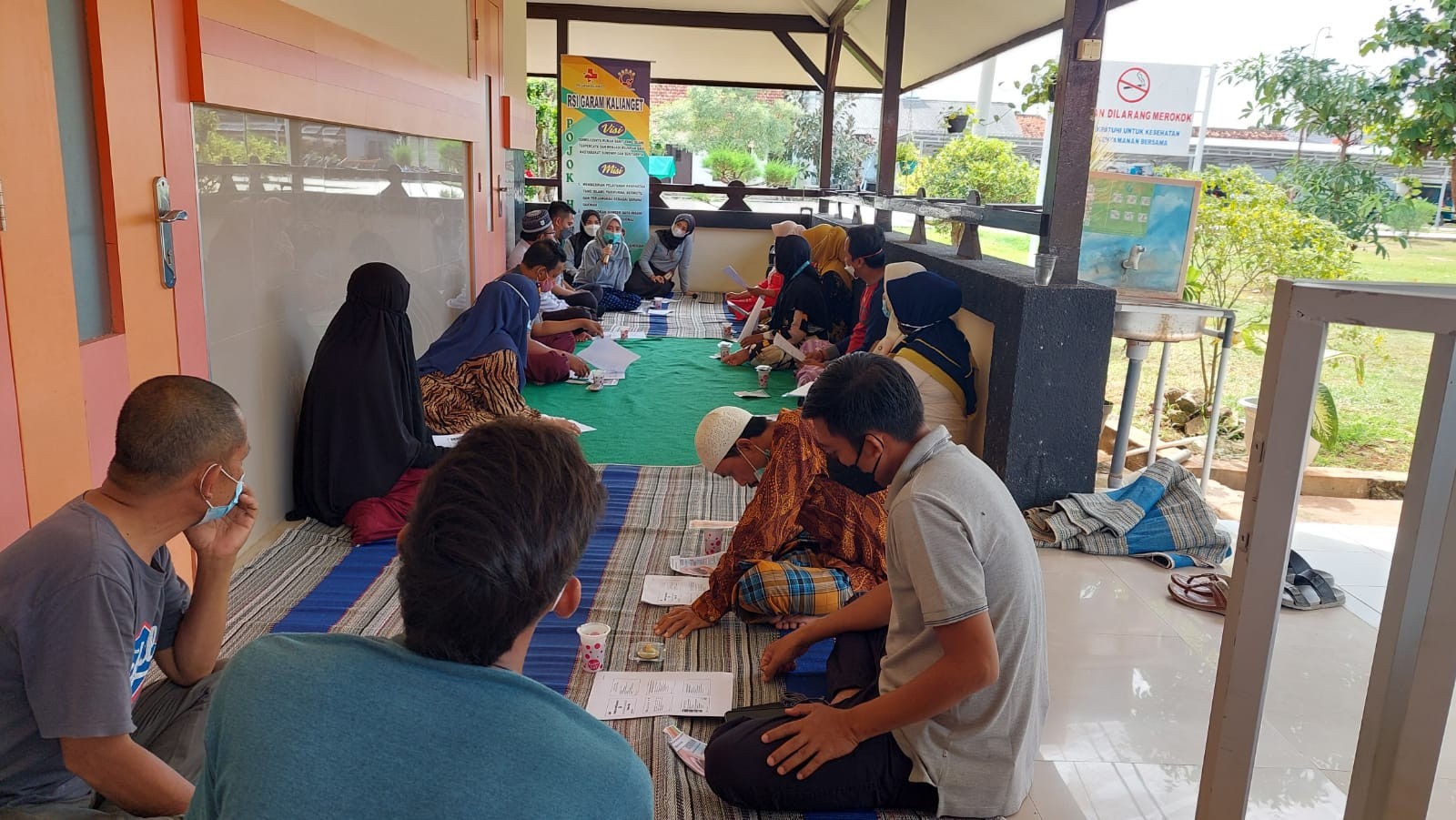 TINGKATKAN KEPUASAN PASIEN, RSI GARAM KALIANGET GELAR ACARA RUTINITAS POJOK HUMAS