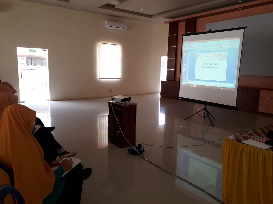 Pelatihan PMKP dengan Materi Konsep & Prinsip Manajemen Resiko RS