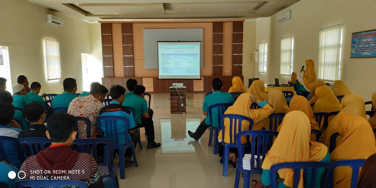 Dengan Pemateri dr. NIki Yulianti